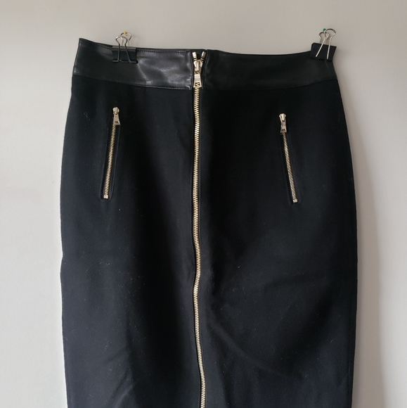 Ann Taylor wool pencil skirt size 4 - fits like a size 6 - Picture 2 of 8